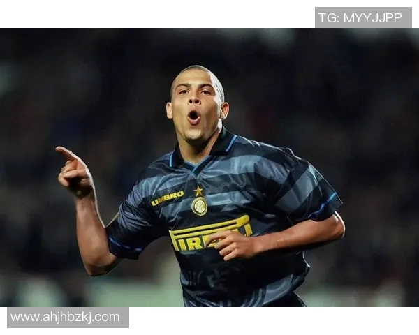 足球场上的绰号传奇 揭秘那些名字背后的球星故事与荣耀